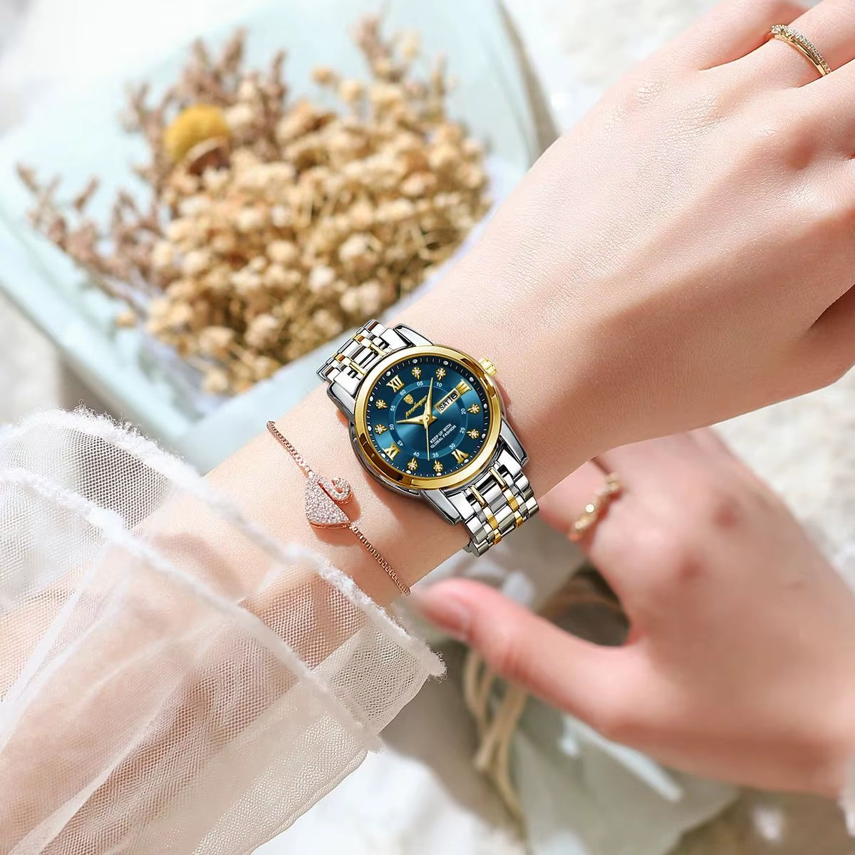 Women Wristwatch Luxury Quartz Ladies Watch Waterproof Stainless Steel Luminous Date Week Women'S Watches Dress Clock